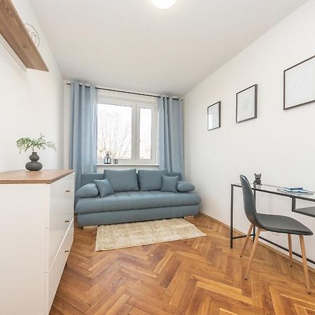 Glow Apartments, Apartament Kolobrzeska غدانسك المظهر الخارجي الصورة