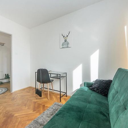 Glow Apartments, Apartament Kolobrzeska غدانسك المظهر الخارجي الصورة